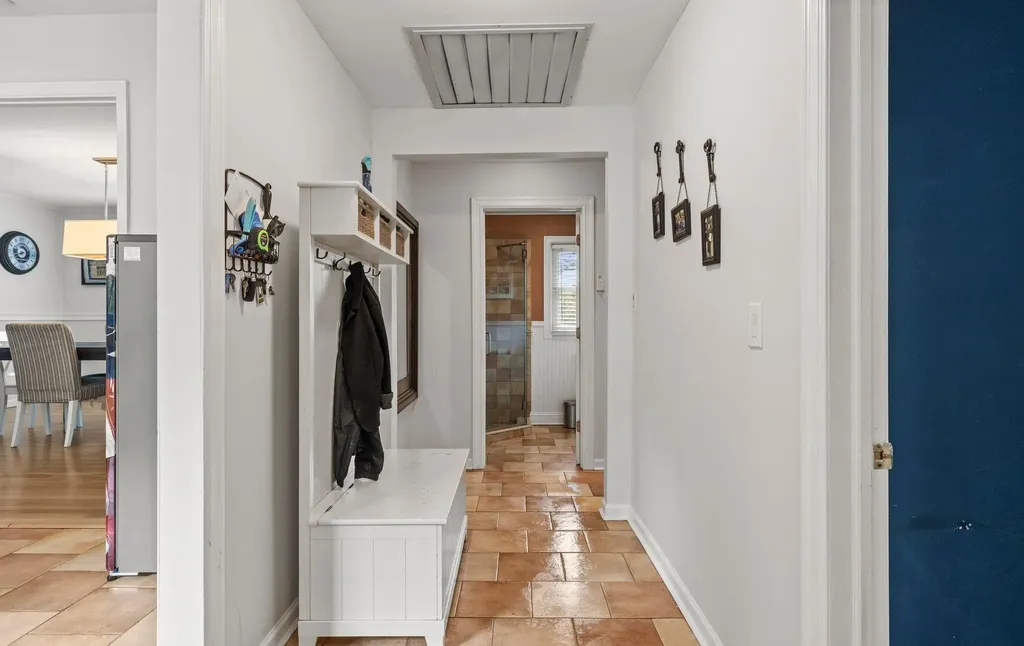 83 Hillside Avenue Saint James NY 11780
