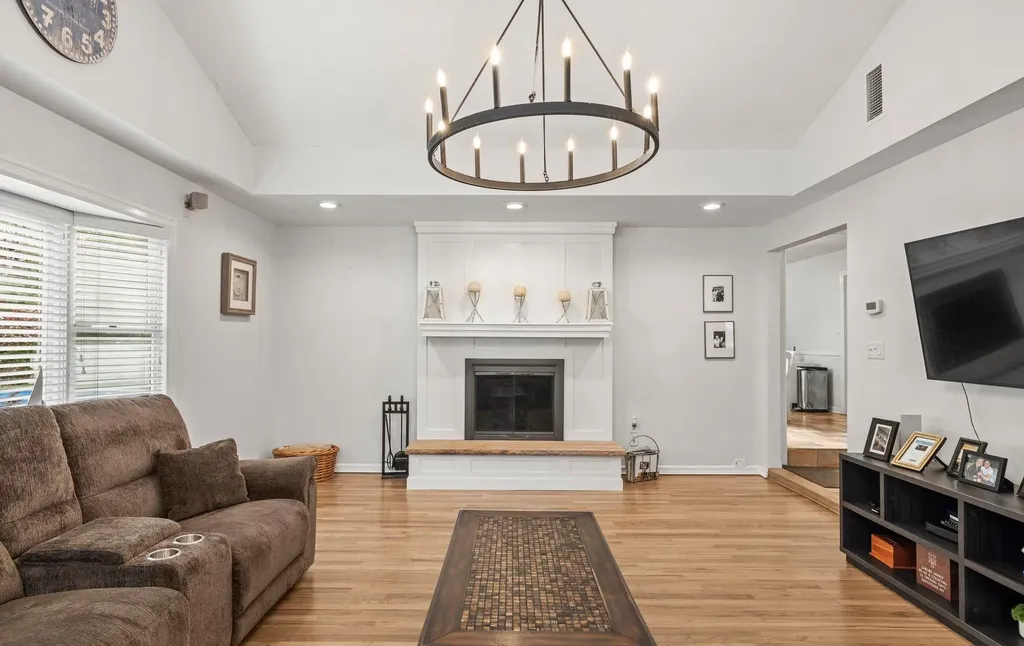 83 Hillside Avenue Saint James NY 11780