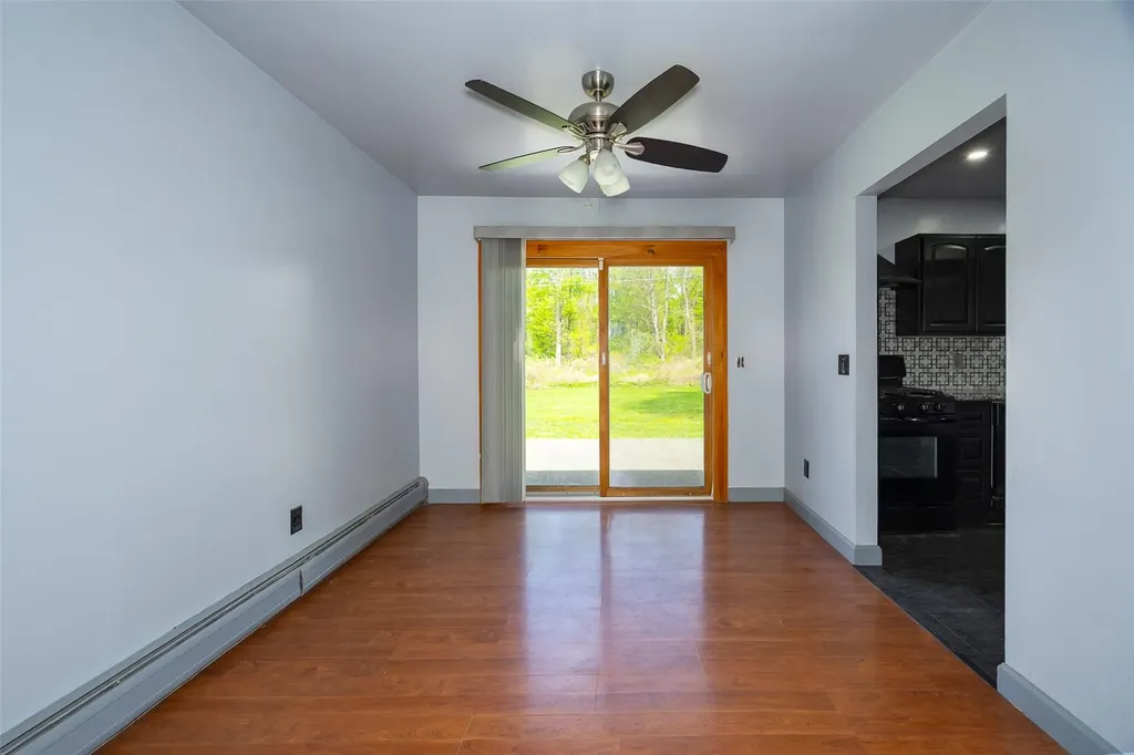 21 Hawk Lane Poughkeepsie NY 12601