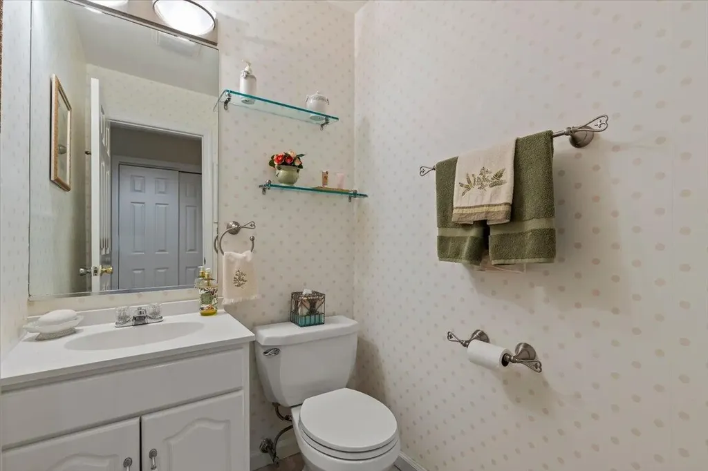 144 Winchester Drive Yonkers NY 10710