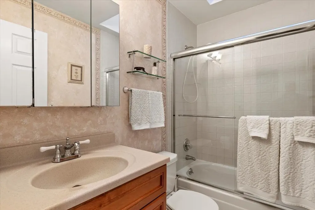 144 Winchester Drive Yonkers NY 10710