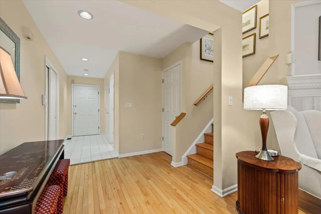 144 Winchester Drive Yonkers NY 10710