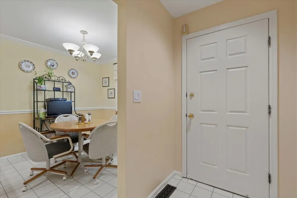 144 Winchester Drive Yonkers NY 10710