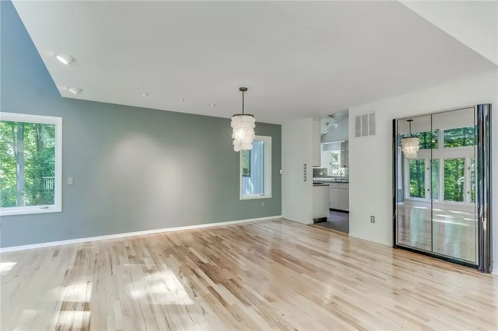 67 Tranquility Road Suffern NY 10901