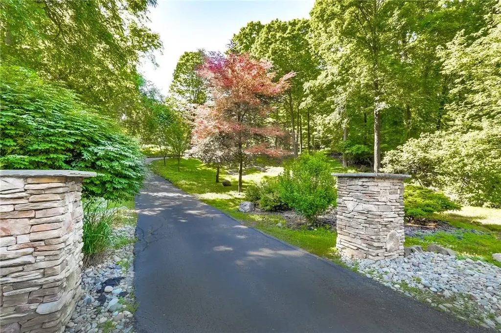67 Tranquility Road Suffern NY 10901