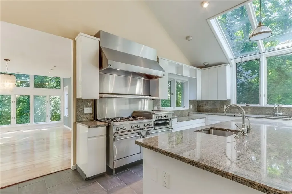 67 Tranquility Road Suffern NY 10901
