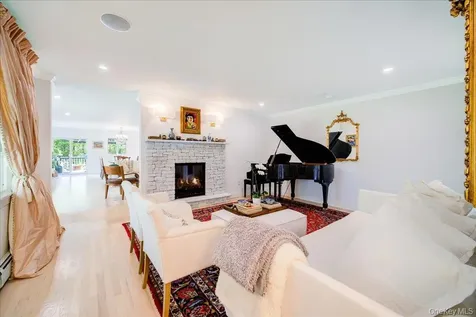 78 Schultz Hill Road Rhinebeck NY 12580