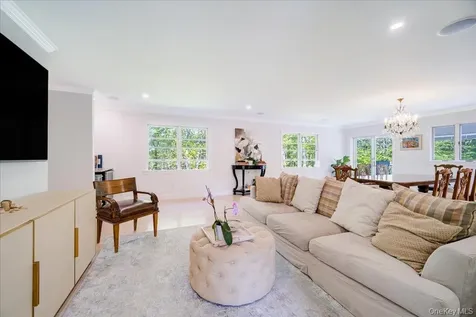 78 Schultz Hill Road Rhinebeck NY 12580