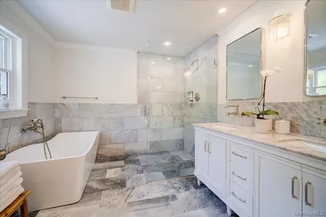 78 Schultz Hill Road Rhinebeck NY 12580