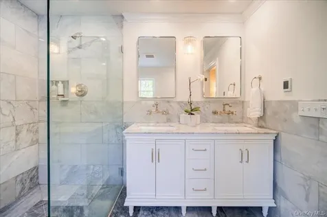 78 Schultz Hill Road Rhinebeck NY 12580