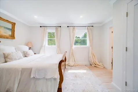 78 Schultz Hill Road Rhinebeck NY 12580