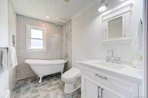 78 Schultz Hill Road Rhinebeck NY 12580