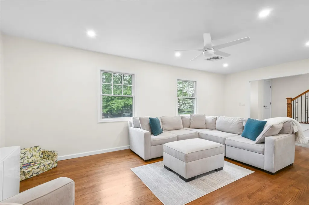 66 Lee Avenue Scarsdale NY 10583