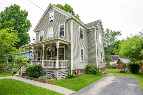 5 Baker Street Staatsburg NY 12580