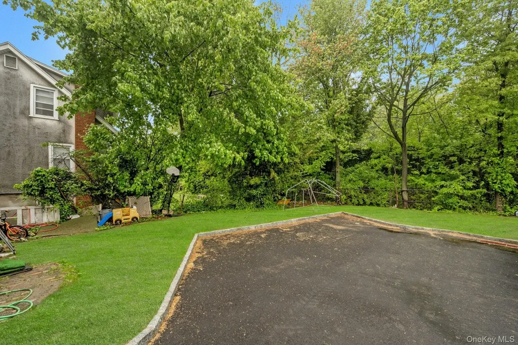 209 Grand Street Mamaroneck NY 10543