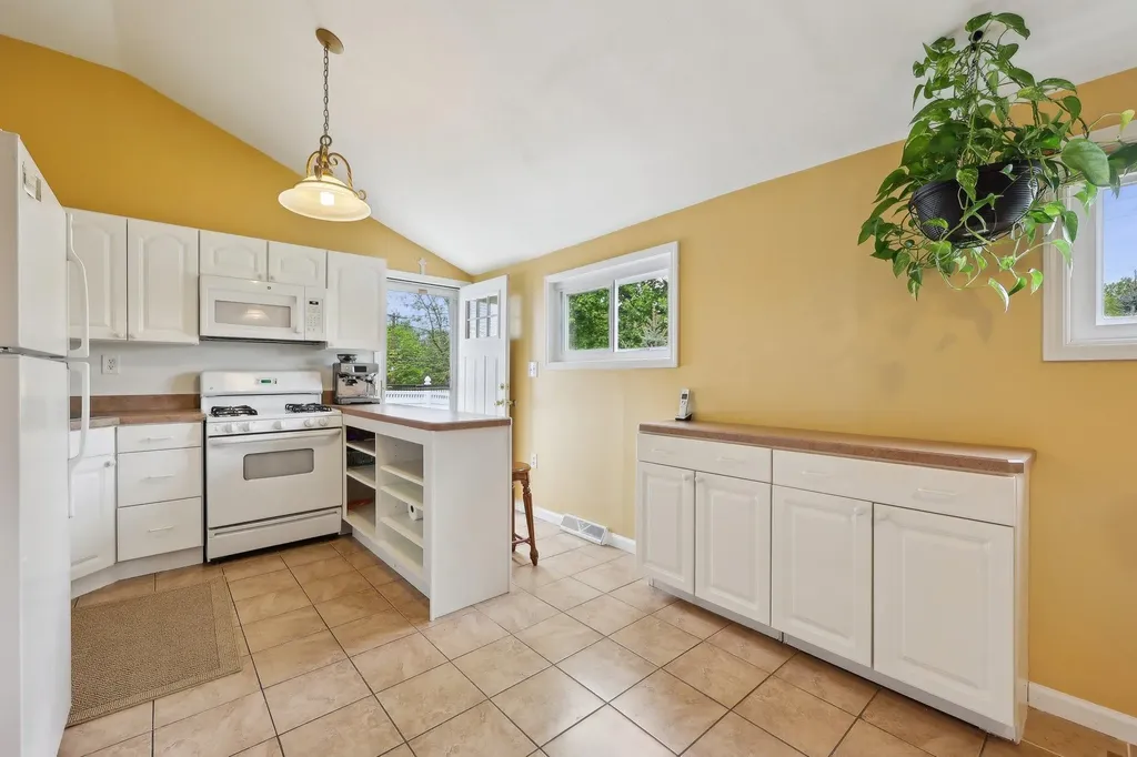 2 Delaware Road Newburgh NY 12550
