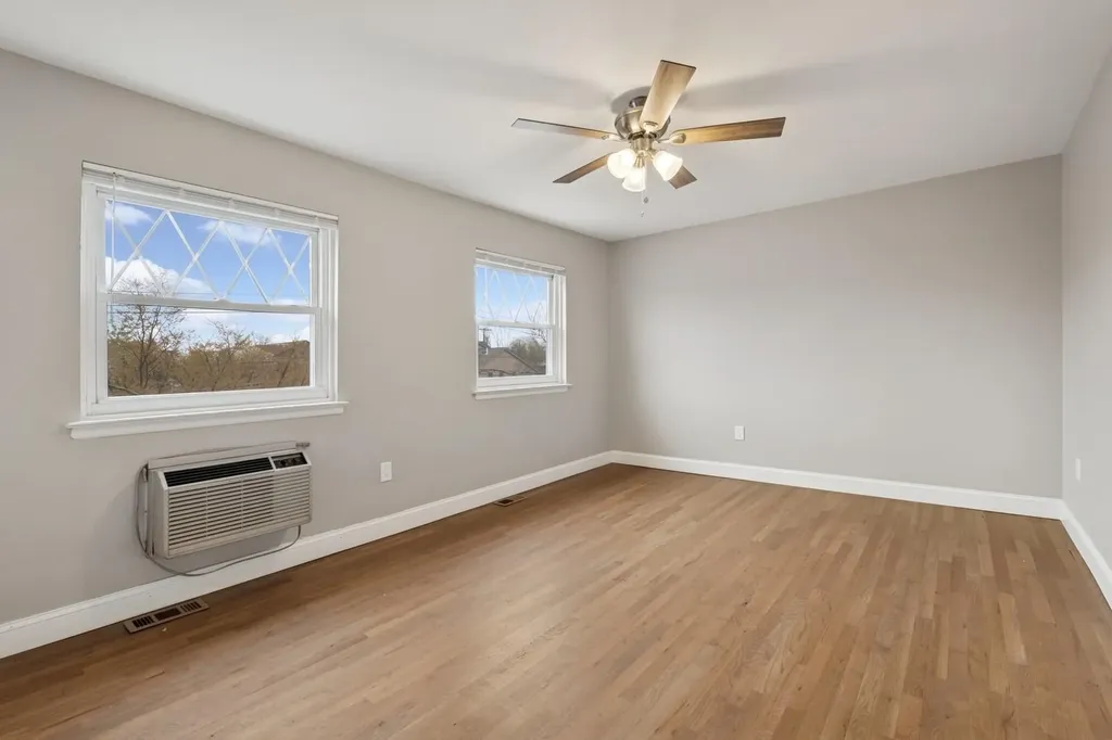 2665 Harding Avenue Bronx NY 10465