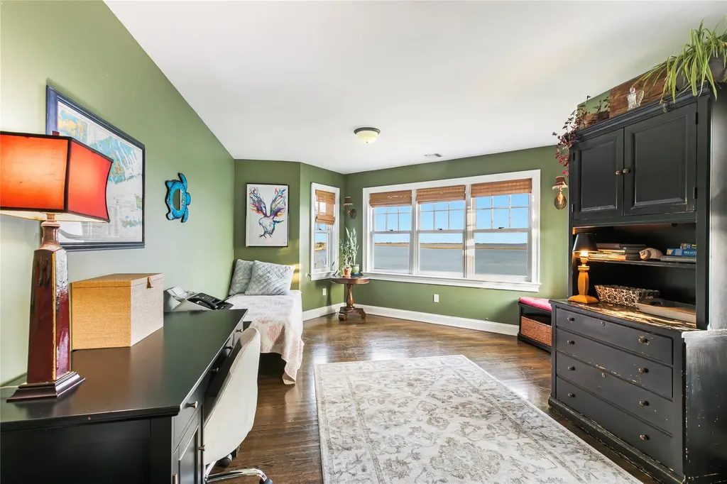 3076 Riverside Drive Wantagh NY 11793
