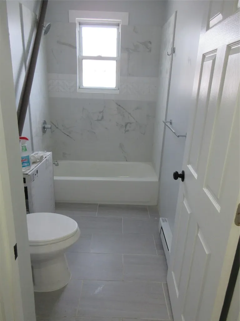 949 E 213th Street Bronx NY 10469
