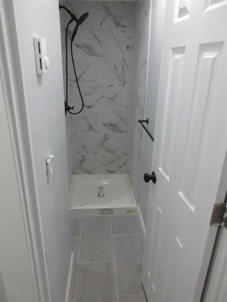 949 E 213th Street Bronx NY 10469