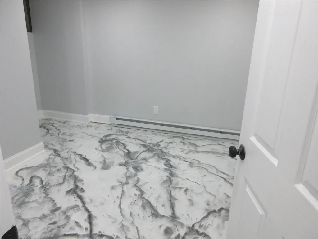 949 E 213th Street Bronx NY 10469