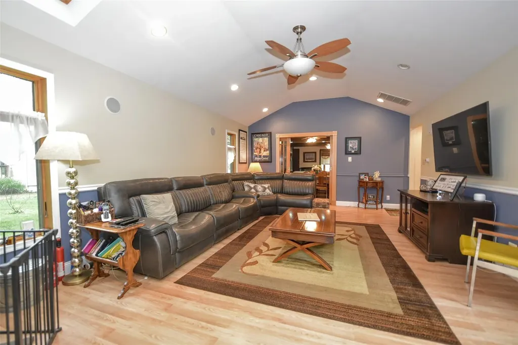 15 Hillside Avenue Suffern NY 10901