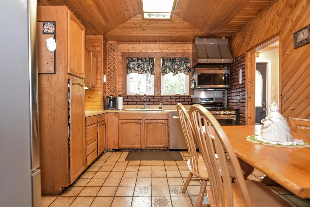 15 Hillside Avenue Suffern NY 10901