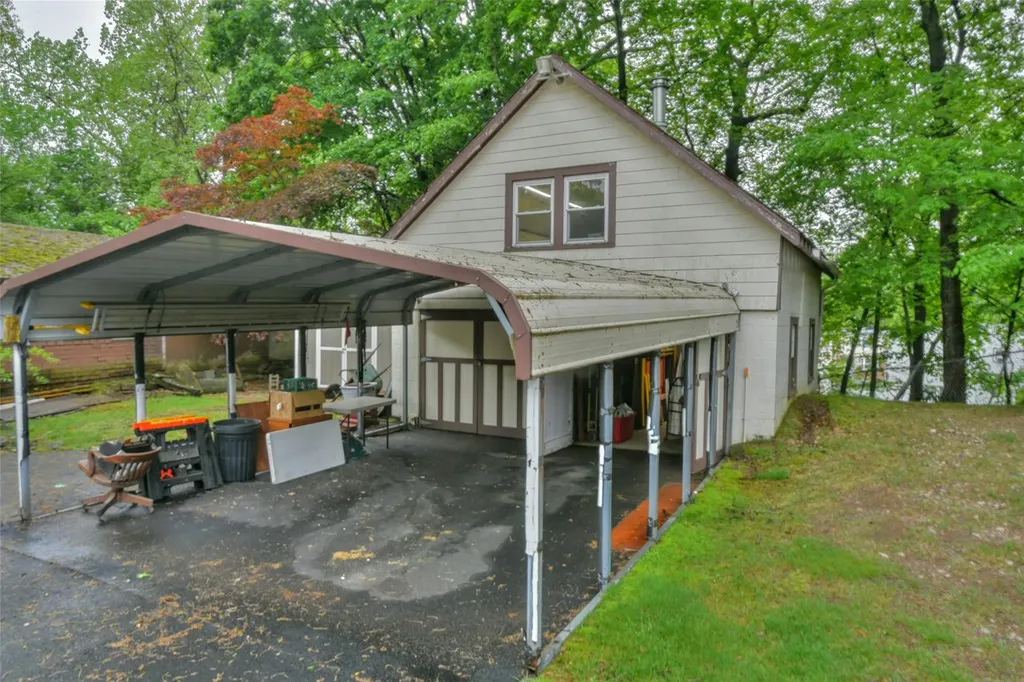 15 Hillside Avenue Suffern NY 10901