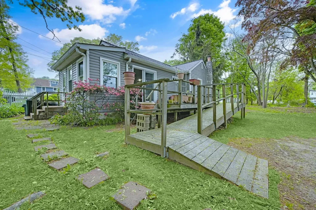 19 Jupiter Road Rocky Point NY 11778