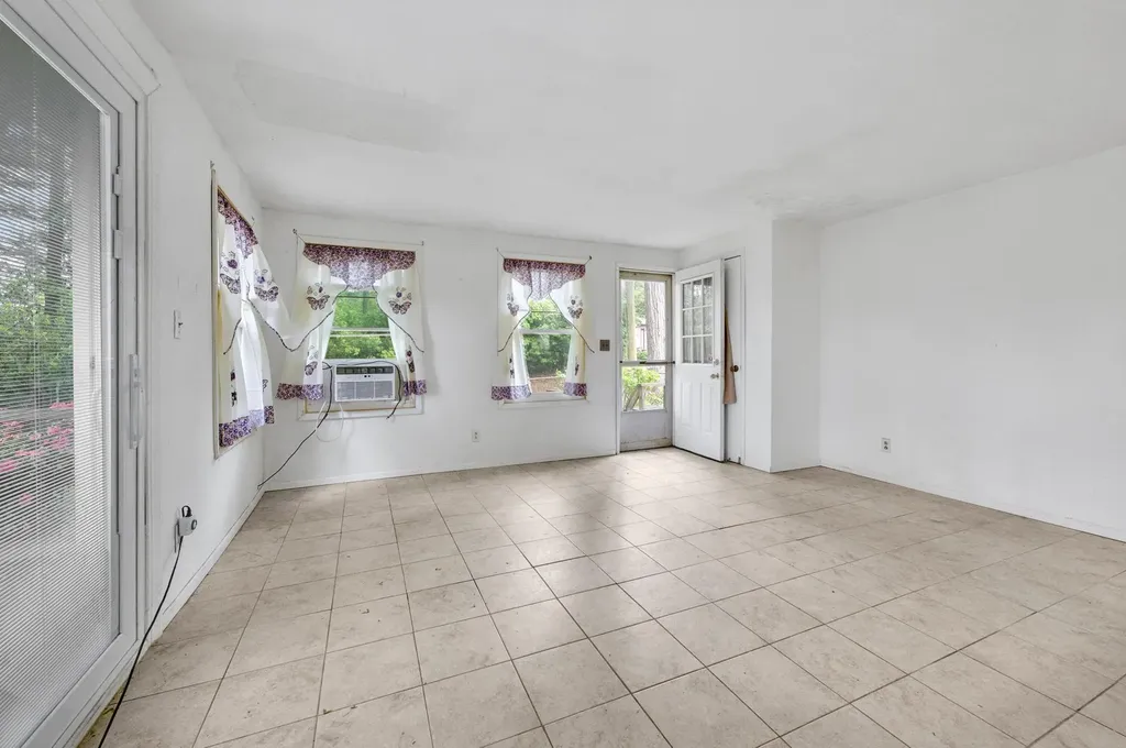 19 Jupiter Road Rocky Point NY 11778