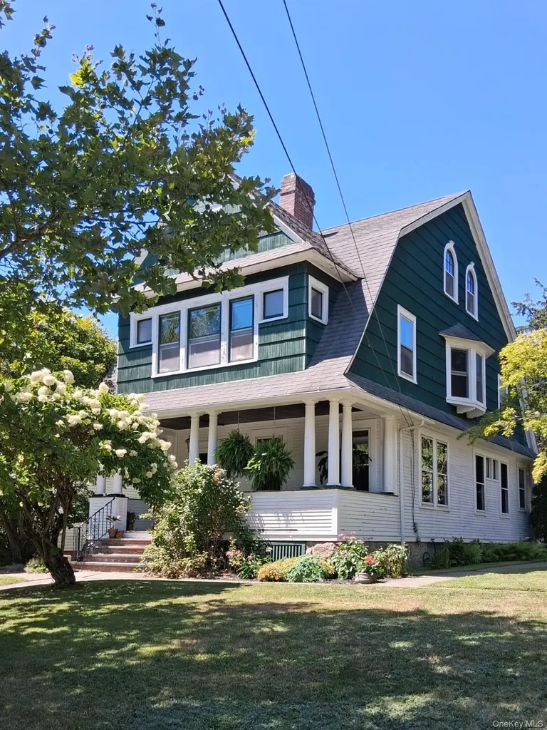 24 Mountain Avenue Cold Spring NY 10516