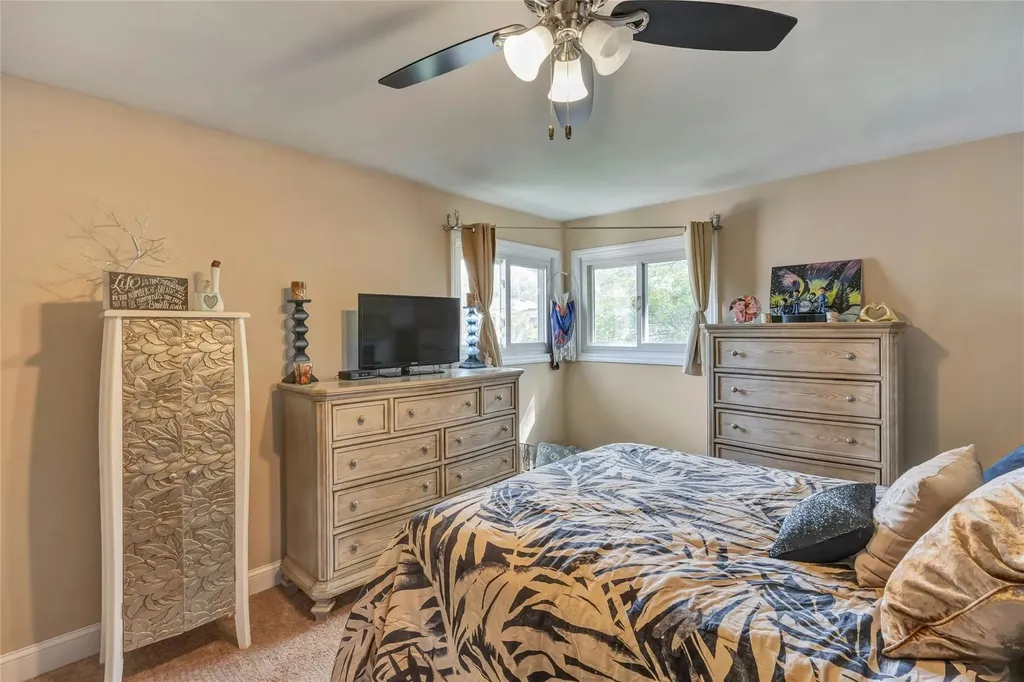 2375 Bayview Avenue Wantagh NY 11793