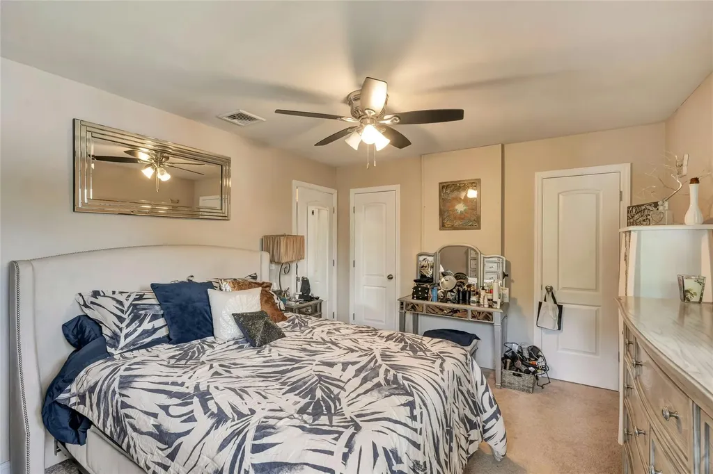 2375 Bayview Avenue Wantagh NY 11793