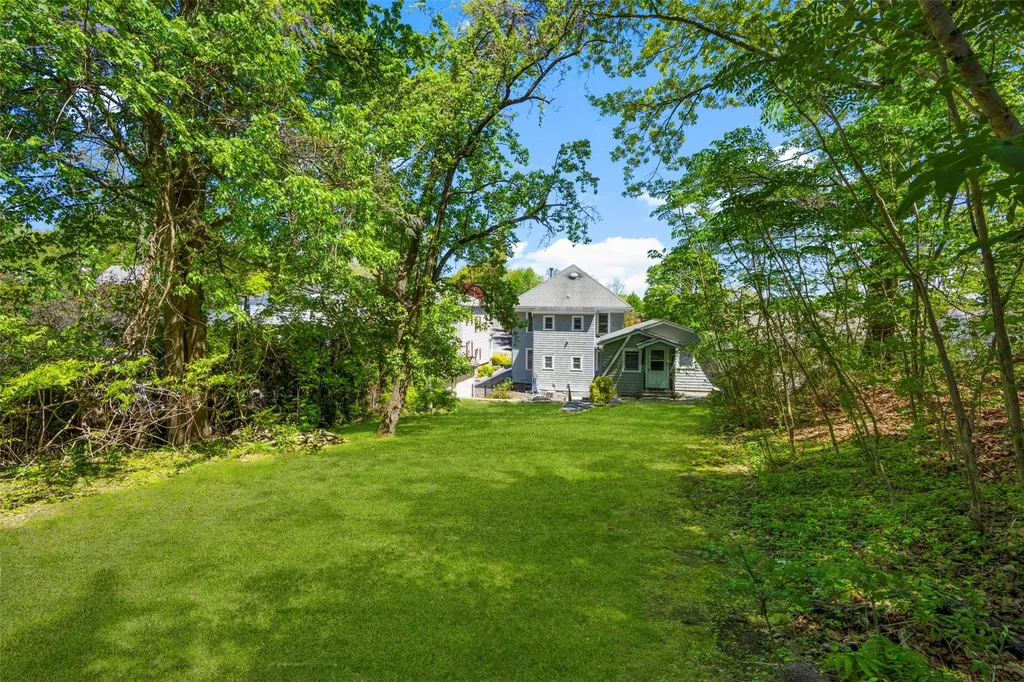 69 Murray Avenue Larchmont NY 10538