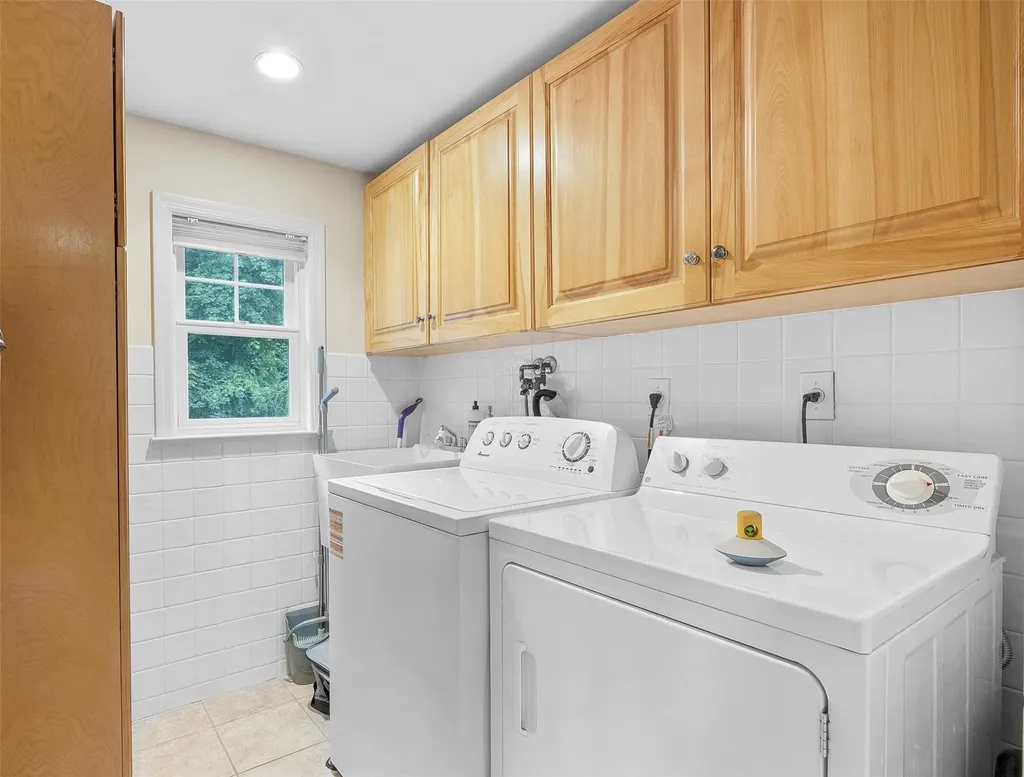 69 Murray Avenue Larchmont NY 10538