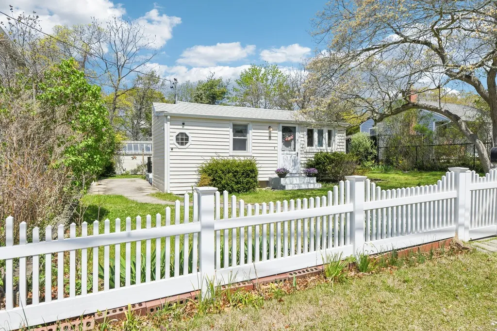 5 Bertha Street East Patchogue NY 11772
