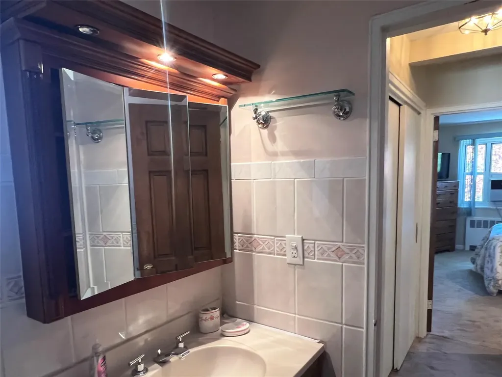 855 Palisade Yonkers NY 10703