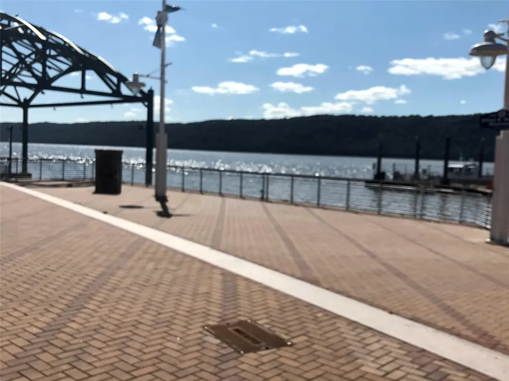 855 Palisade Yonkers NY 10703