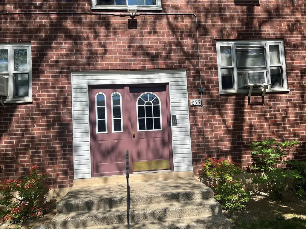 855 Palisade Yonkers NY 10703