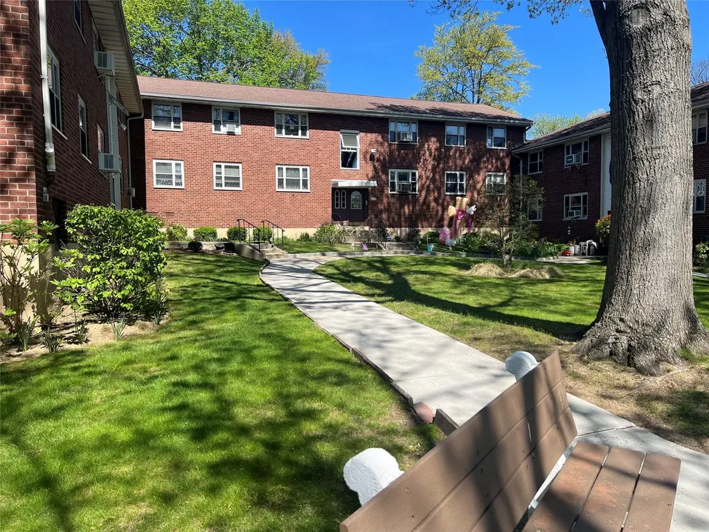 855 Palisade Yonkers NY 10703