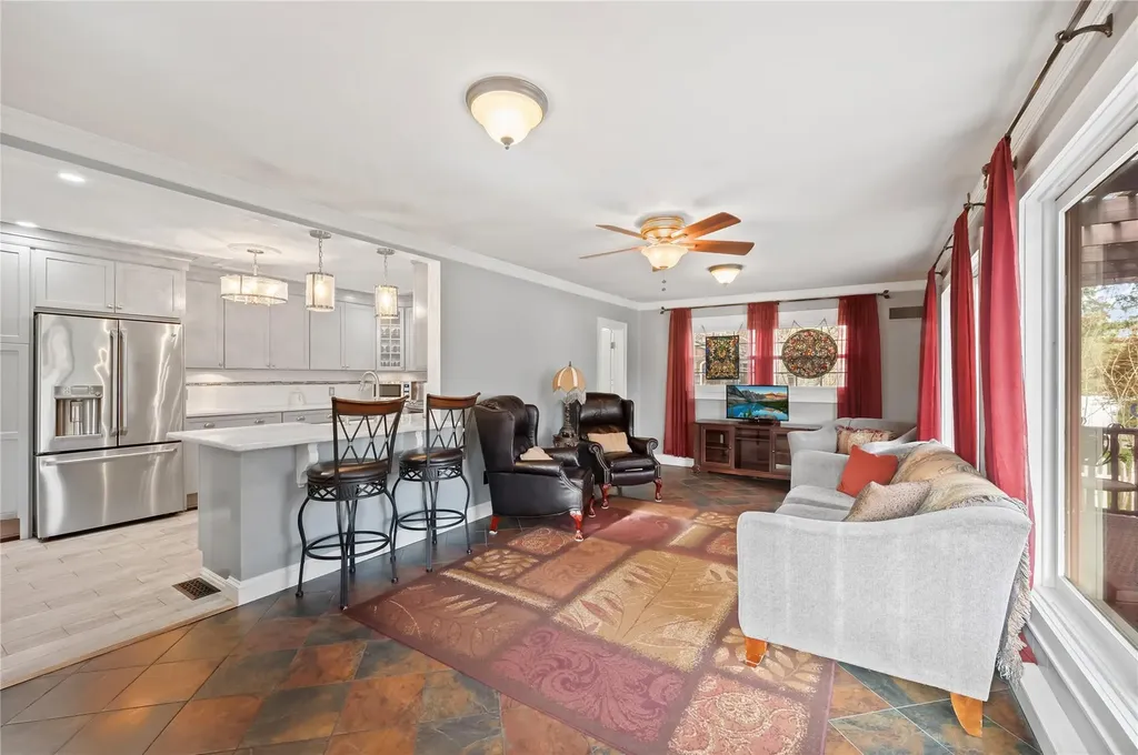 100 East Roe Boulevard Patchogue NY 11772