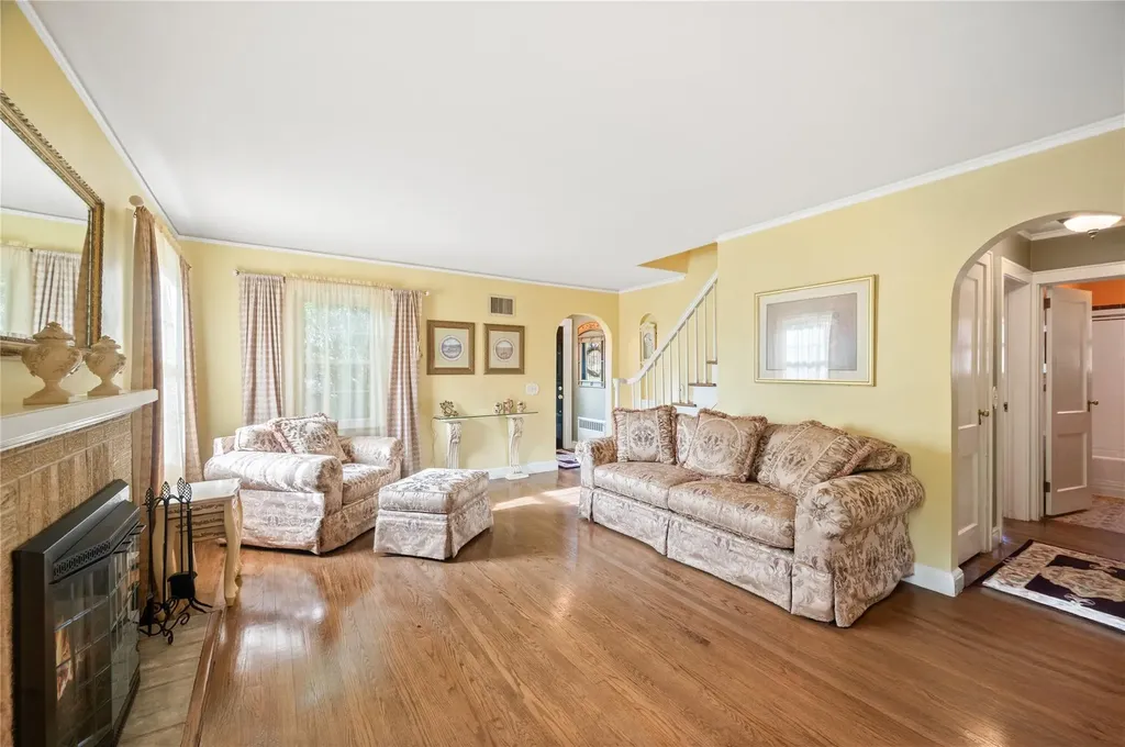 100 East Roe Boulevard Patchogue NY 11772