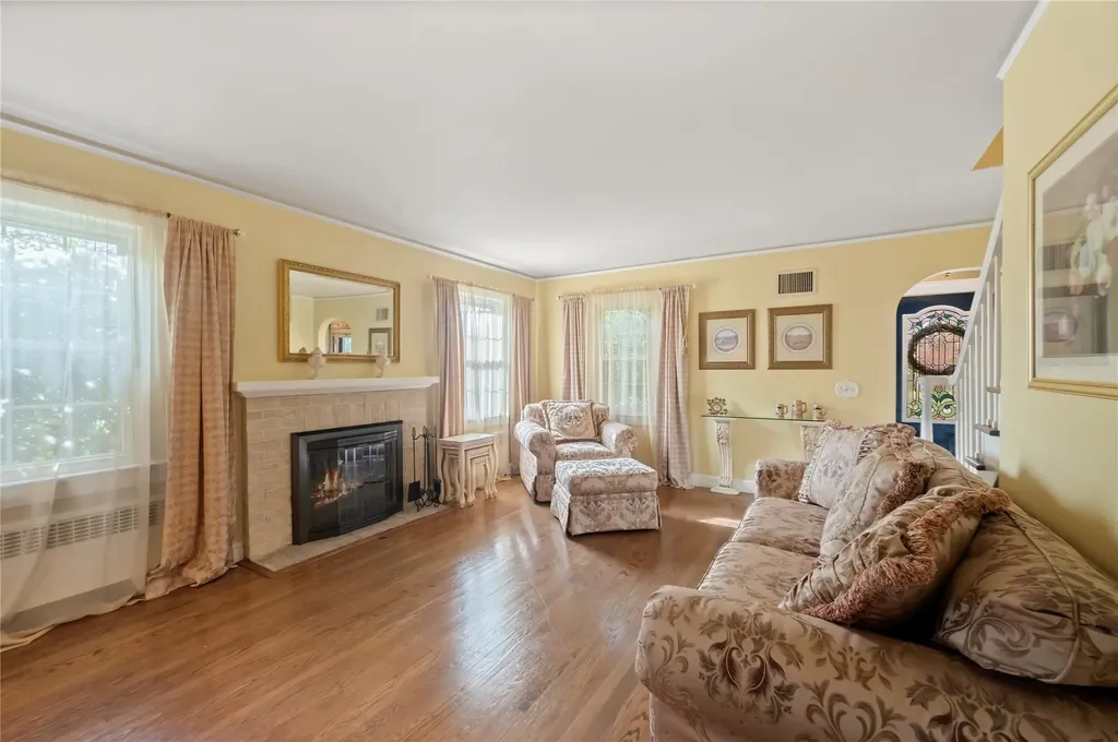 100 East Roe Boulevard Patchogue NY 11772