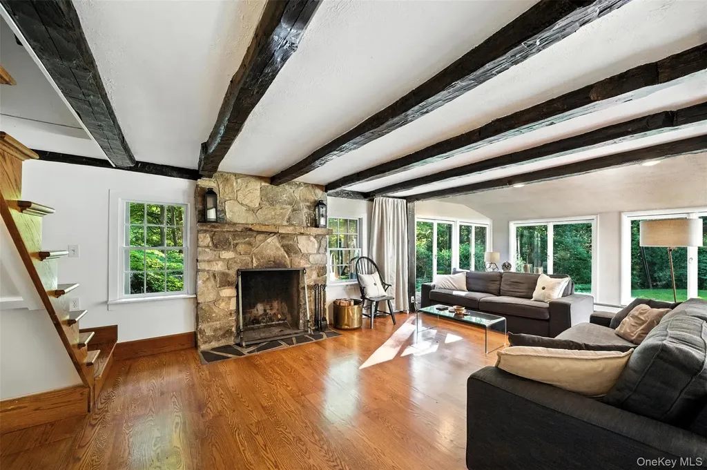 926 Peekskill Hollow Road Putnam Valley NY 10579