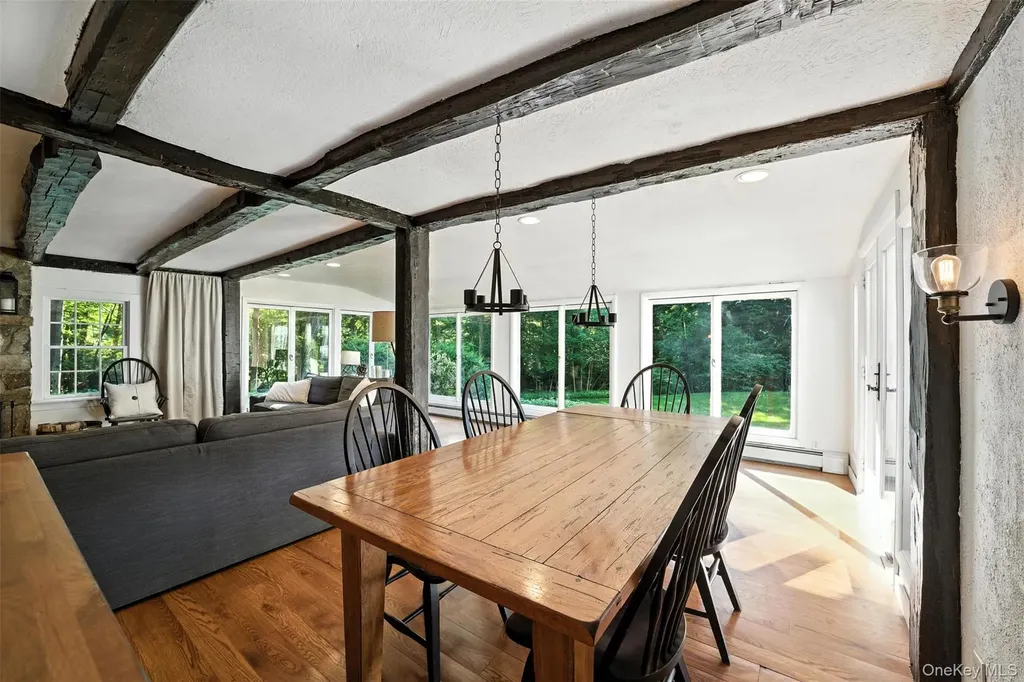 926 Peekskill Hollow Road Putnam Valley NY 10579