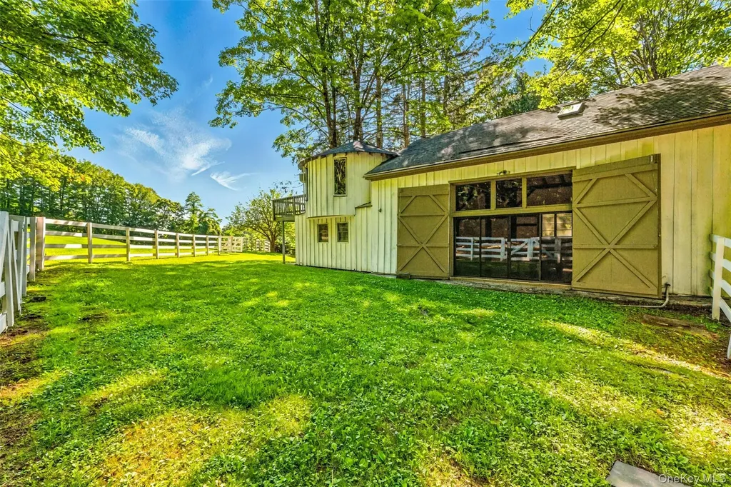 926 Peekskill Hollow Road Putnam Valley NY 10579