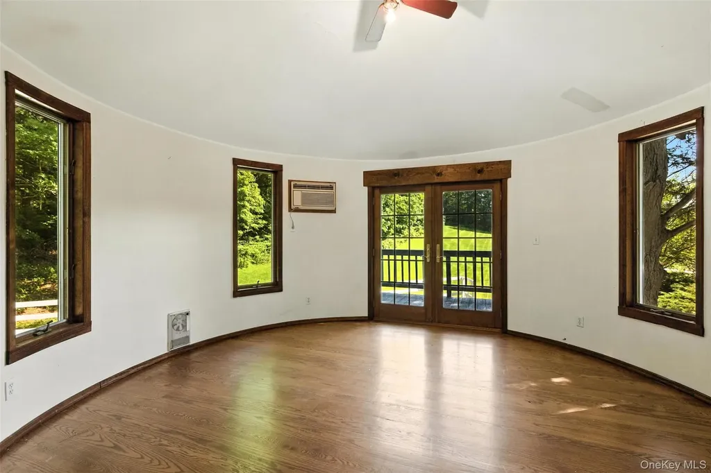 926 Peekskill Hollow Road Putnam Valley NY 10579