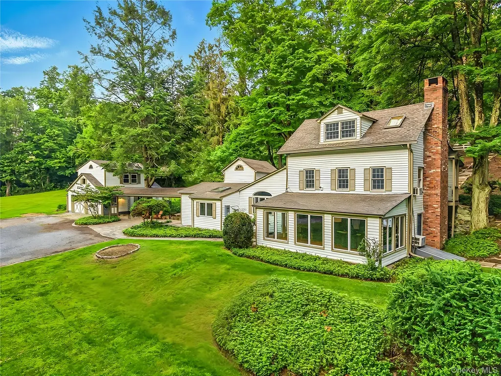 926 Peekskill Hollow Road Putnam Valley NY 10579