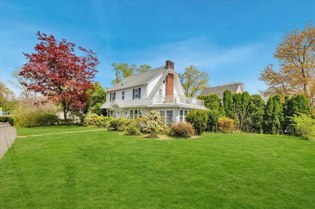 5 Tunstall Road Scarsdale NY 10583
