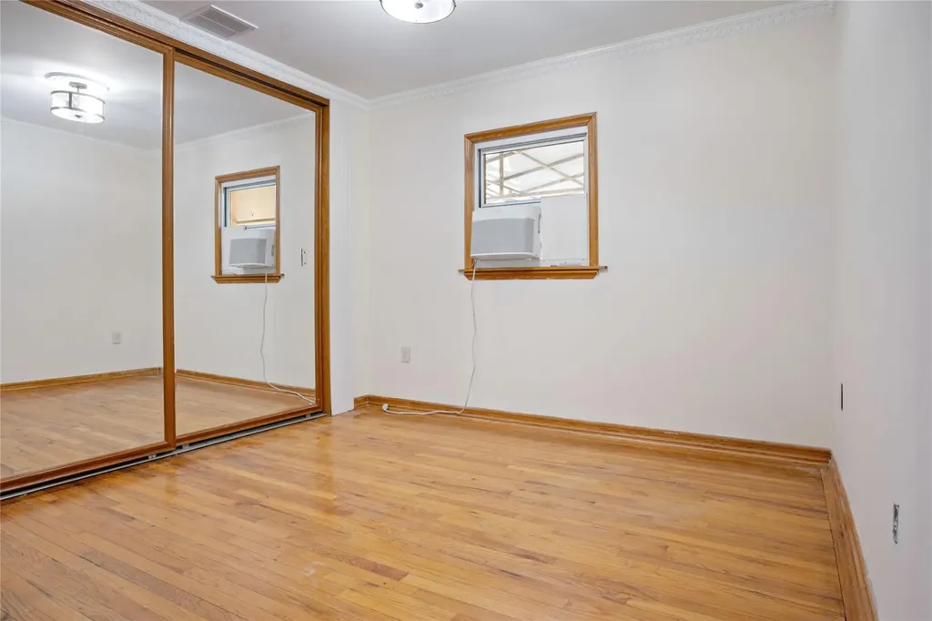 7333 188th Street Fresh Meadows NY 11366
